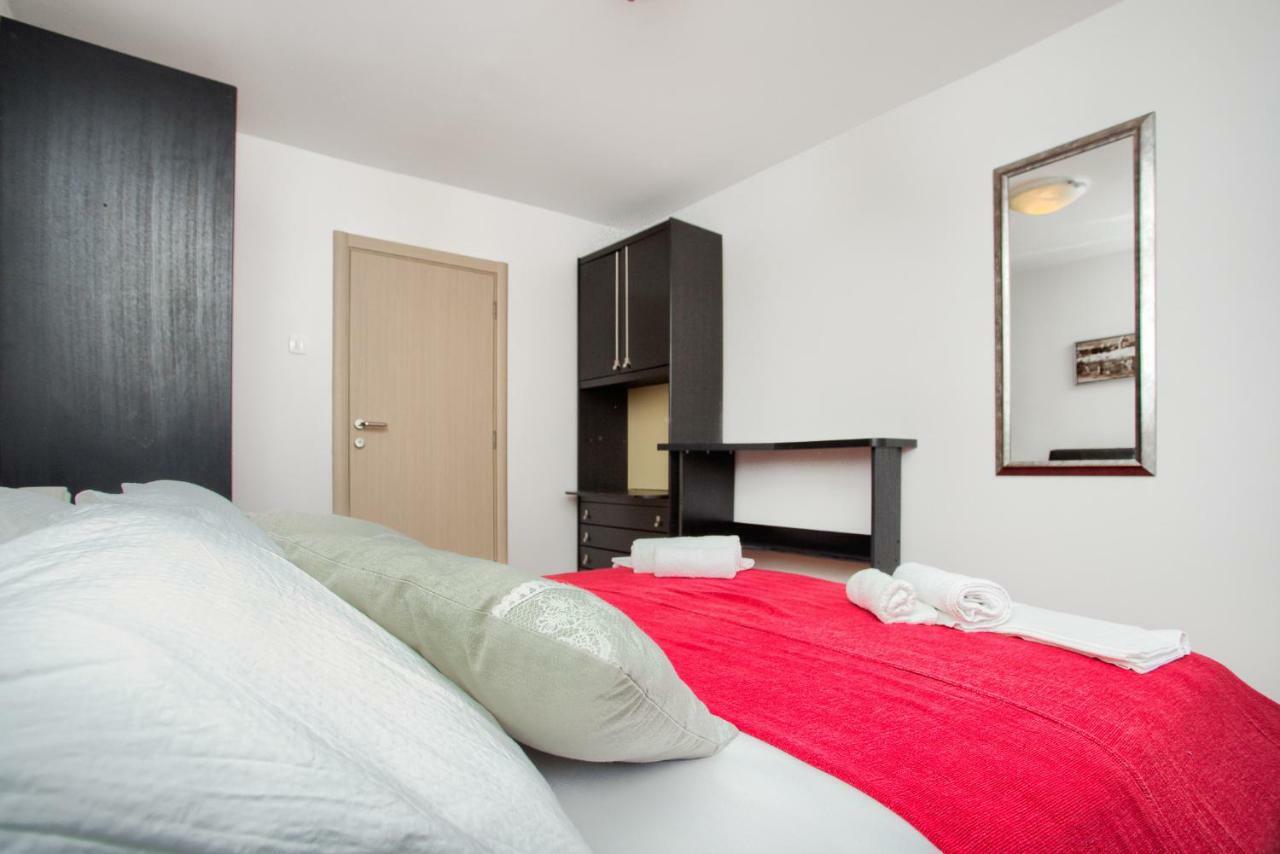 קוטור Apartments Ivanovic מראה חיצוני תמונה